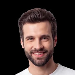 Dennis, Ecommerce Project Manager